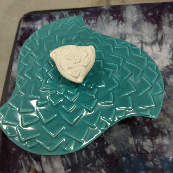 Enchanto California e102 | Mid Century Modern Pottery - Picture 2 of 11